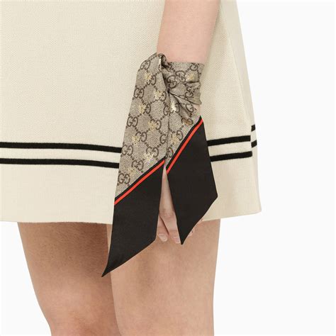 espositore per foulards gucci|Foulard Gucci, accessori donna .